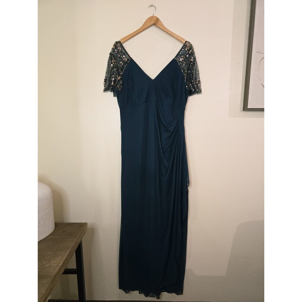 Xscape Emerald Green Formal Gown Size 18 Beaded Sleeve Ruched Evening - Picture 13 of 15